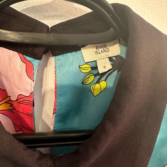 NWoT used River Island dress - Picture 3 of 3